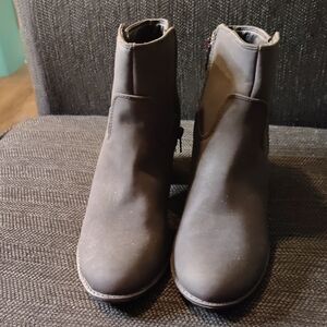 Elegant Brown Ankle Boots